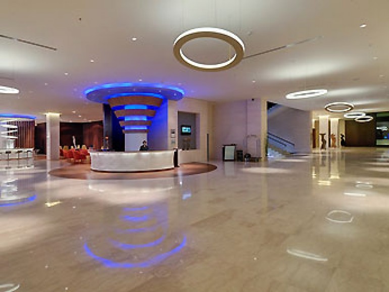 Hotel Novotel Hyderabad Airport