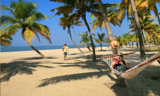Abad Turtle Beach Resort, Kochi