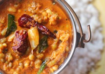 Healthy and Yummy Moong Sprouts Korma Recipe