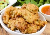 Moong dal and Palak Pakora Recipe