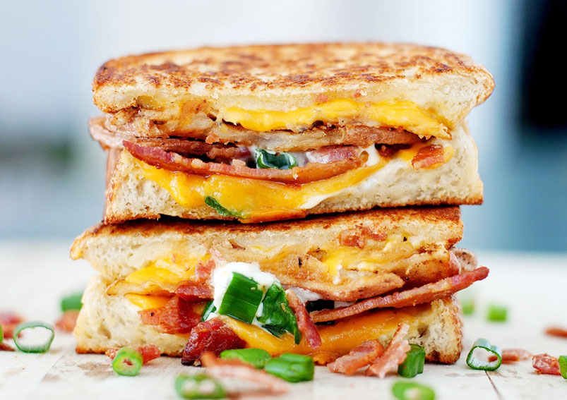 Aloo Masala Grilled Sandwich 