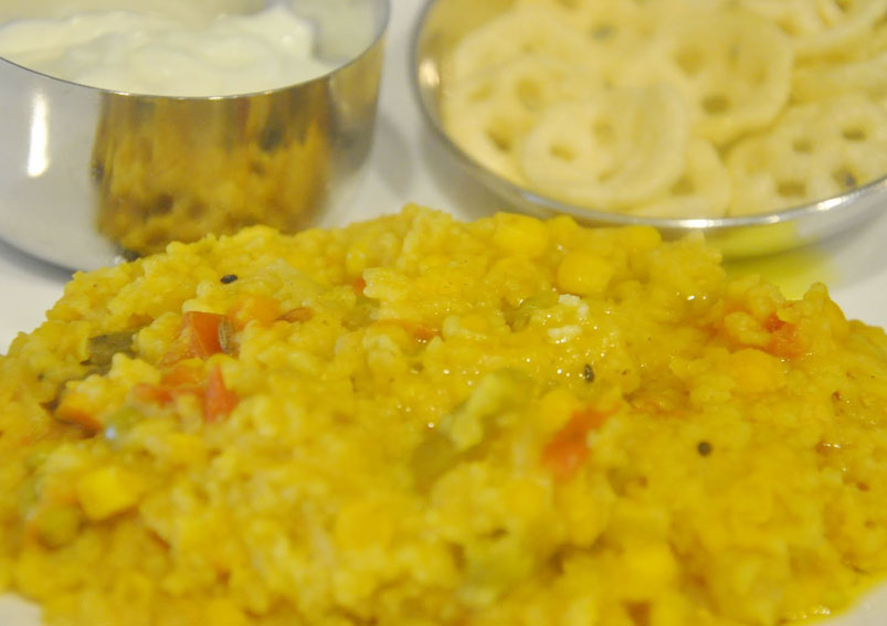 Best and Healthy Rice Moong Dal Khichdi Recipe