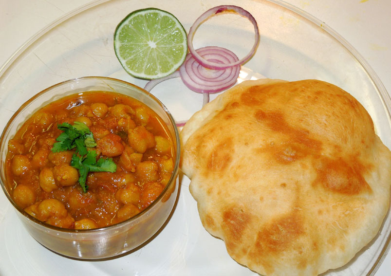 Crispy Aloo Bhatura Recipe