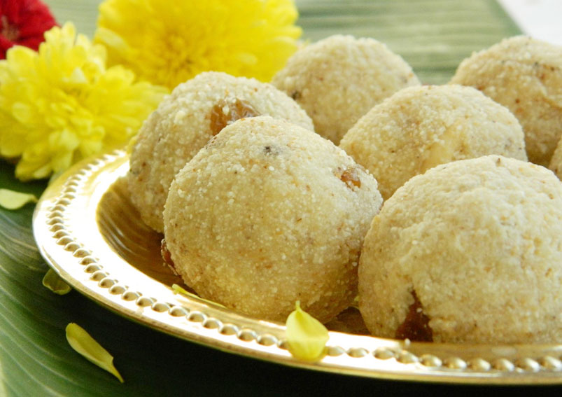 Easy Rava Laddu Recipe