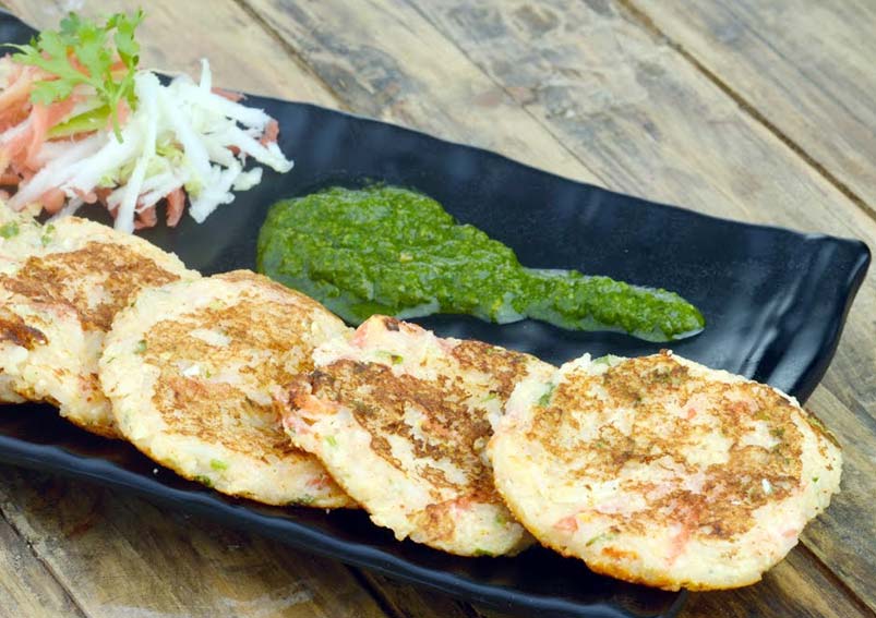 Mini Rava Vegetable Pancake Recipe