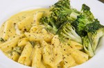 Creamy Macaroni with Broccoli Recipe