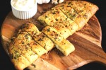 Yummy Stuffed Cheesy Garlic Bread Recipe