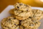 Crunchy Black Raisin Cookies Recipe | Yummyfoodrecipes.in