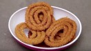 Chakli or Chakri Muruku Recipe - Indian Snacks